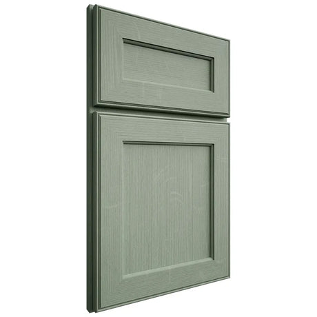 Shiloh Cabinetry Full Overlay Essex White Oak Quarter Sawn Moss Door