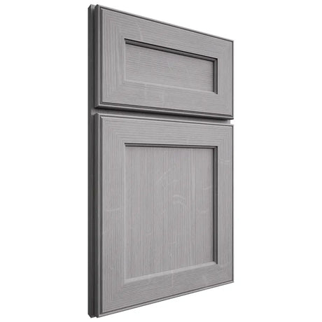 Shiloh Cabinetry Full Overlay Essex White Oak Quarter Sawn Stratus Door