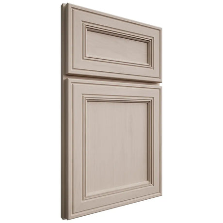 Shiloh Cabinetry Full Overlay Glenbrook Alder Plain Cut White Sands Door