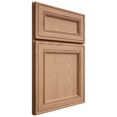 Shiloh Cabinetry Full Overlay Glenbrook Red Oak Plain Cut Natural Door