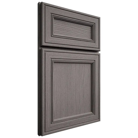 Shiloh Cabinetry Full Overlay Glenbrook White Oak Plain Cut Flagstone Door