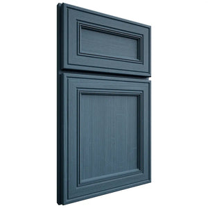 Shiloh Cabinetry Full Overlay Glenbrook White Oak Quarter Sawn Hudson Door