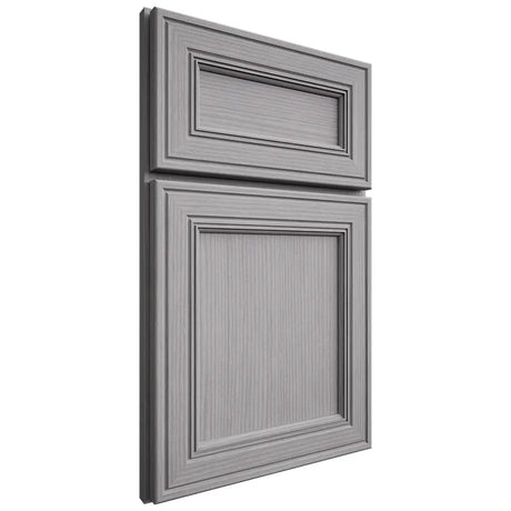 Shiloh Cabinetry Full Overlay Glenbrook White Oak Rift Cut Stratus Door