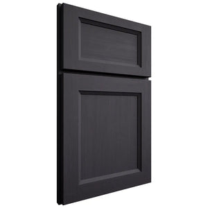 Shiloh Cabinetry Full Overlay Greensboro White Oak Quarter Sawn Harbor Door