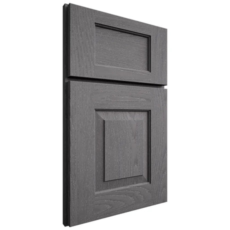 Shiloh Cabinetry Full Overlay Hamlin Red Oak Plain Cut Cadet Door