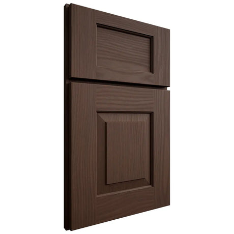 Shiloh Cabinetry Full Overlay Hamlin White Oak Plain Cut Braun Door