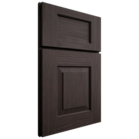 Shiloh Cabinetry Full Overlay Hamlin White Oak Plain Cut Morel Door