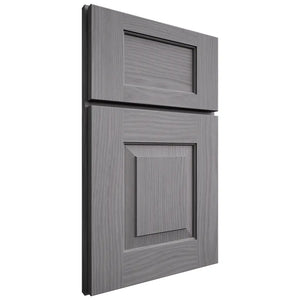 Shiloh Cabinetry Full Overlay Hamlin White Oak Plain Cut Sterling Door
