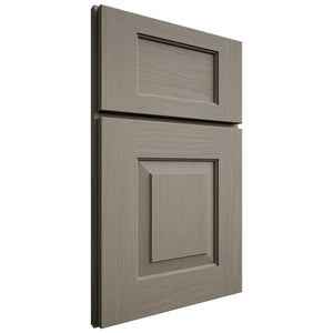 Shiloh Cabinetry Full Overlay Hamlin White Oak Plain Cut Thyme Door