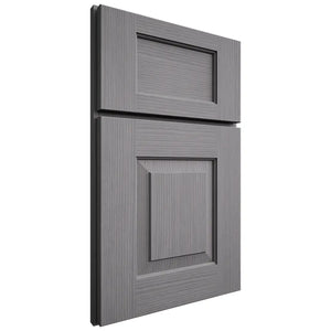 Shiloh Cabinetry Full Overlay Hamlin White Oak Rift Cut Sterling Door