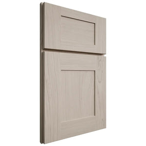 Shiloh Cabinetry Full Overlay Hartford Poplar Plain Cut Seagull Door