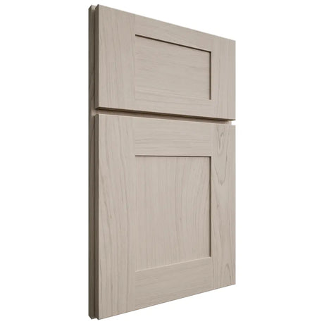 Shiloh Cabinetry Full Overlay Hartford Poplar Plain Cut Seagull Door