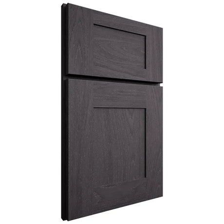 Shiloh Cabinetry Full Overlay Hartford Red Oak Plain Cut Harbor Door