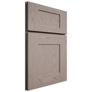 Shiloh Cabinetry Full Overlay Hartford Red Oak Plain Cut Sterling Door
