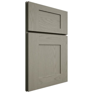Shiloh Cabinetry Full Overlay Hartford Red Oak Plain Cut Thyme Door
