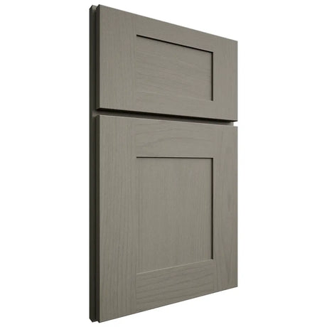 Shiloh Cabinetry Full Overlay Hartford Walnut Plain Cut Thyme Door