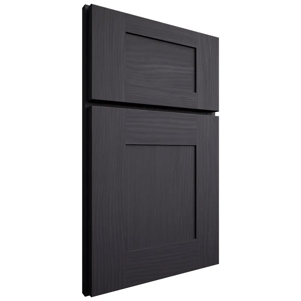 Shiloh Cabinetry Full Overlay Hartford White Oak Plain Cut Harbor Door