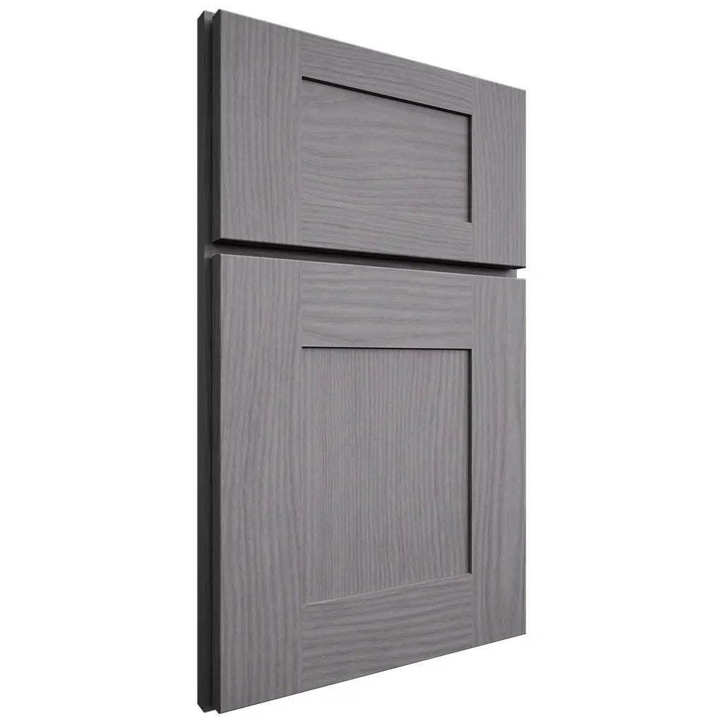 Shiloh Cabinetry Full Overlay Hartford White Oak Plain Cut Sterling Door