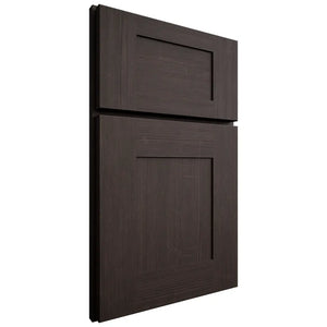 Shiloh Cabinetry Full Overlay Hartford White Oak Quarter Sawn Morel Door