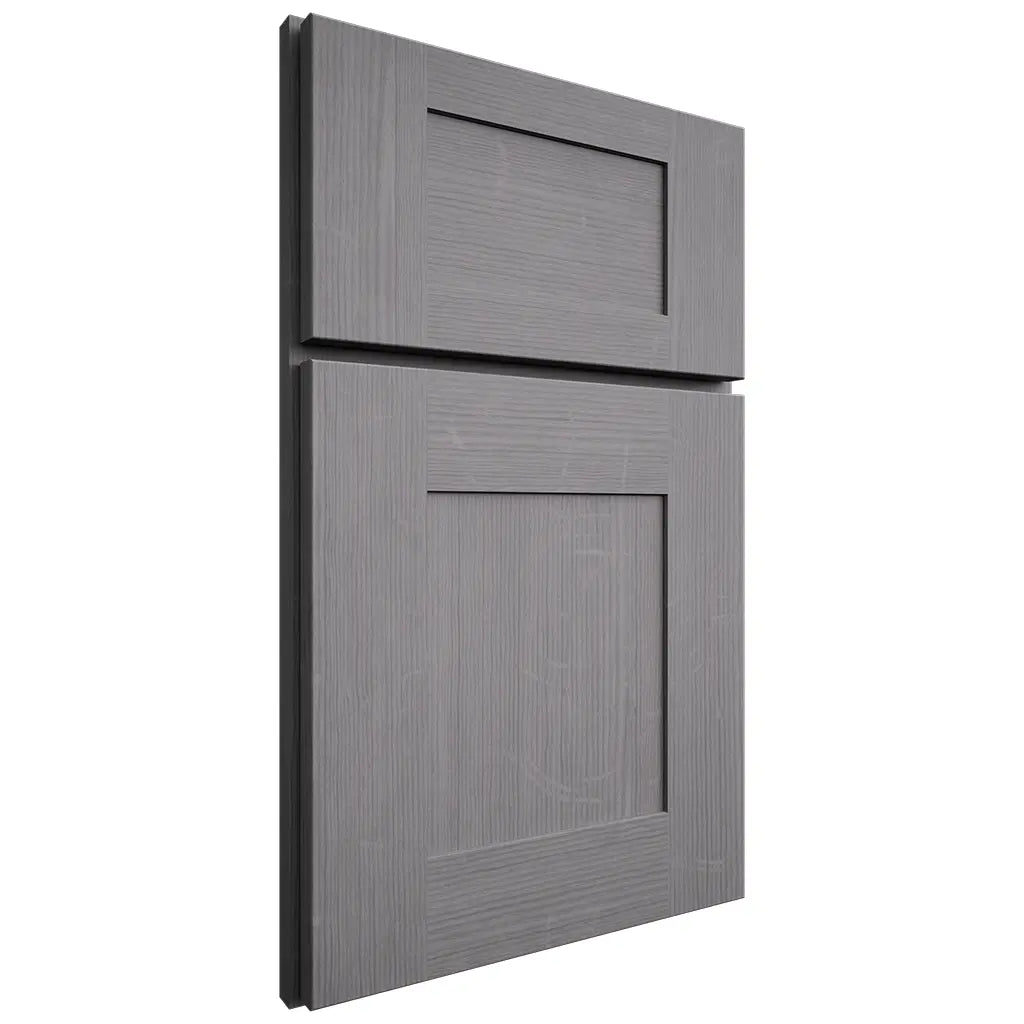 Shiloh Cabinetry Full Overlay Hartford White Oak Quarter Sawn Sterling Door