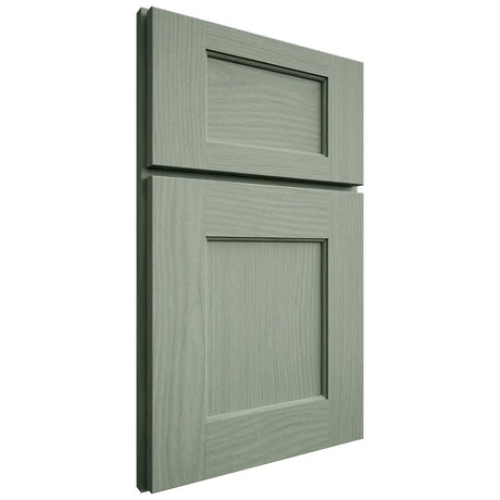 Shiloh Cabinetry Full Overlay Heritage White Oak Plain Cut Moss Door