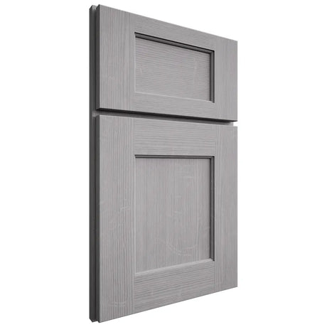 Shiloh Cabinetry Full Overlay Heritage White Oak Quarter Sawn Stratus Door