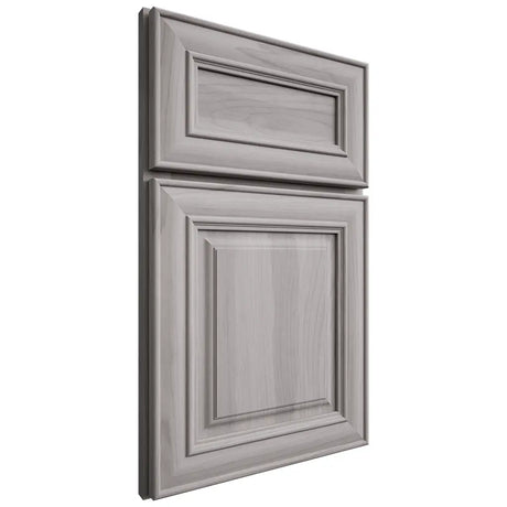 Shiloh Cabinetry Full Overlay Kendall Hickory Plain Cut Stratus Door