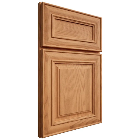 Shiloh Cabinetry Full Overlay Kendall Red Oak Plain Cut Medium Door