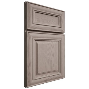 Shiloh Cabinetry Full Overlay Kendall Red Oak Plain Cut Sterling Door