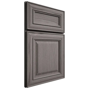 Shiloh Cabinetry Full Overlay Kendall White Oak Plain Cut Flagstone Door