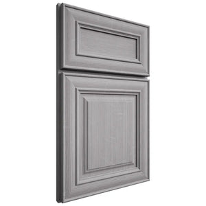 Shiloh Cabinetry Full Overlay Kendall White Oak Quarter Sawn Stratus Door
