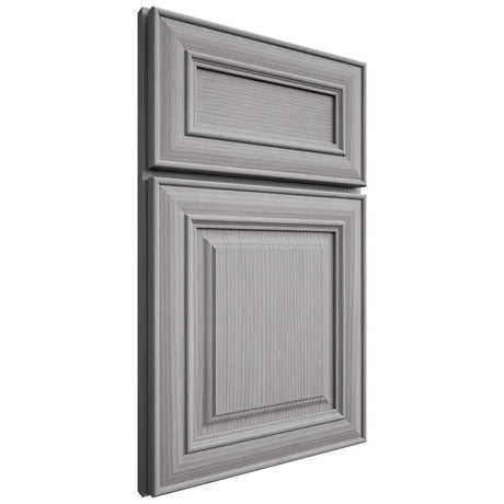 Shiloh Cabinetry Full Overlay Kendall White Oak Rift Cut Stratus Door
