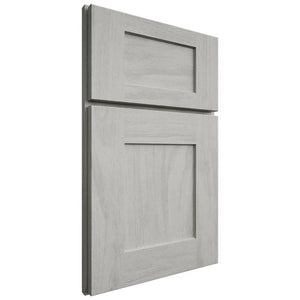 Shiloh Cabinetry Full Overlay Lancaster Poplar Plain Cut Stratus Door