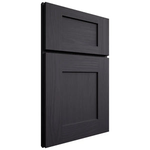 Shiloh Cabinetry Full Overlay Lancaster White Oak Plain Cut Harbor Door