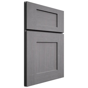 Shiloh Cabinetry Full Overlay Lancaster White Oak Quarter Sawn Sterling Door