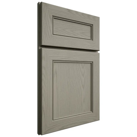 Shiloh Cabinetry Full Overlay Landes Red Oak Plain Cut Thyme Door