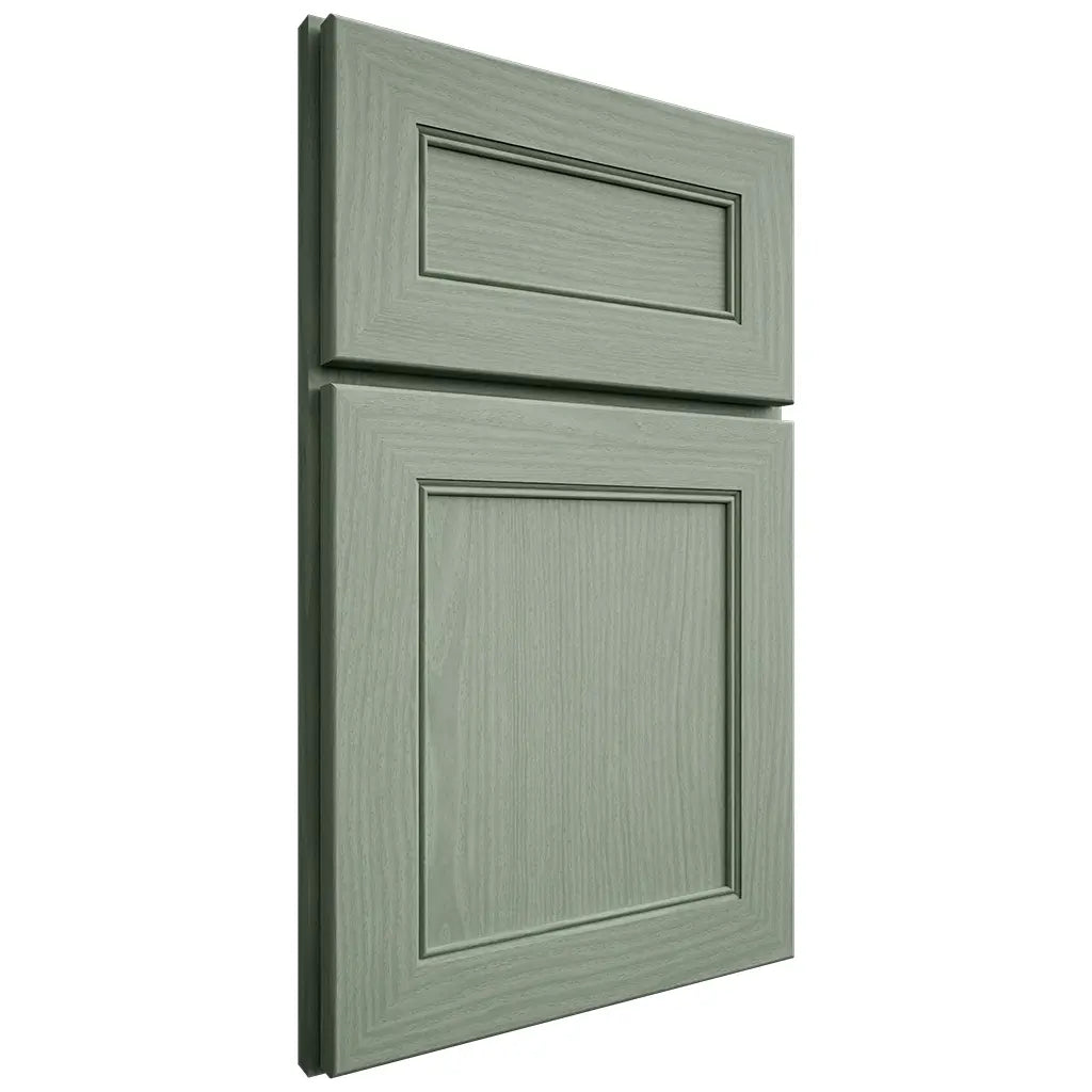 Shiloh Cabinetry Full Overlay Landes White Oak Plain Cut Moss Door