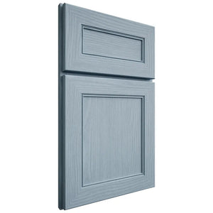 Shiloh Cabinetry Full Overlay Landes White Oak Plain Cut Sky Door