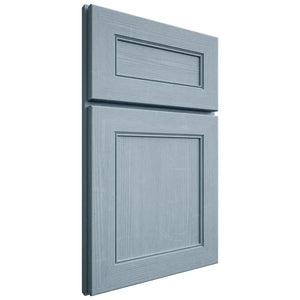 Shiloh Cabinetry Full Overlay Landes White Oak Quarter Sawn Sky Door