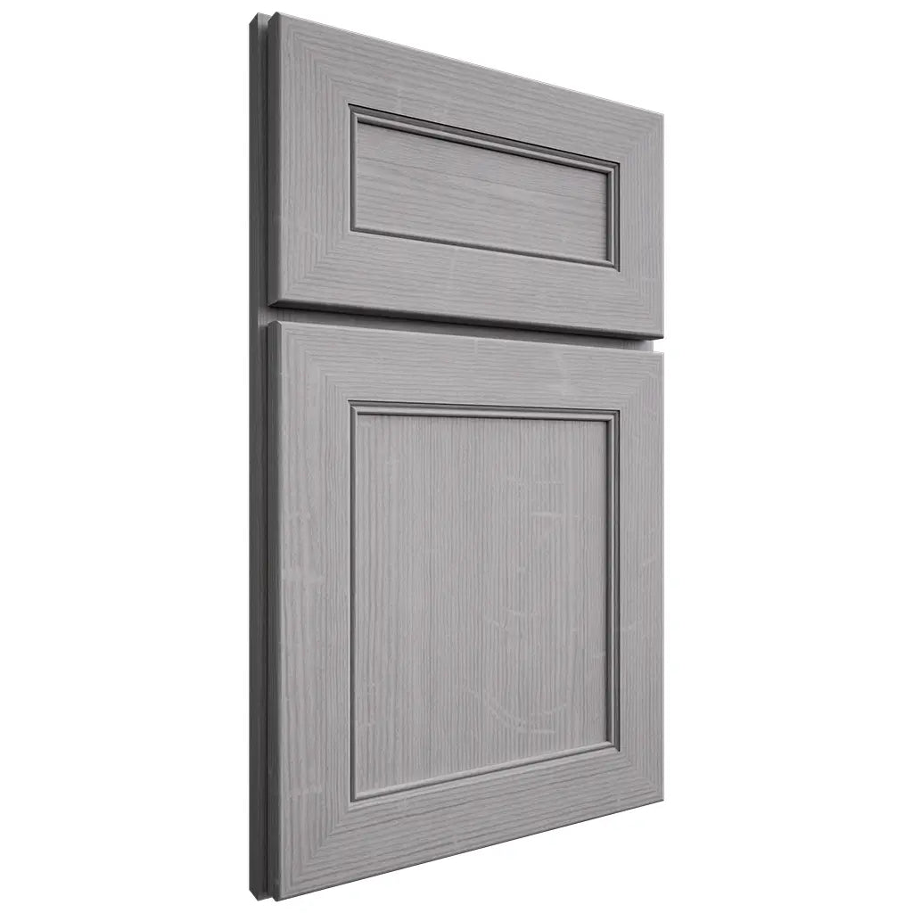 Shiloh Cabinetry Full Overlay Landes White Oak Quarter Sawn Stratus Door