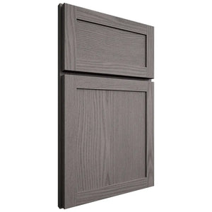 Shiloh Cabinetry Full Overlay Malibu White Oak Plain Cut Flagstone Door