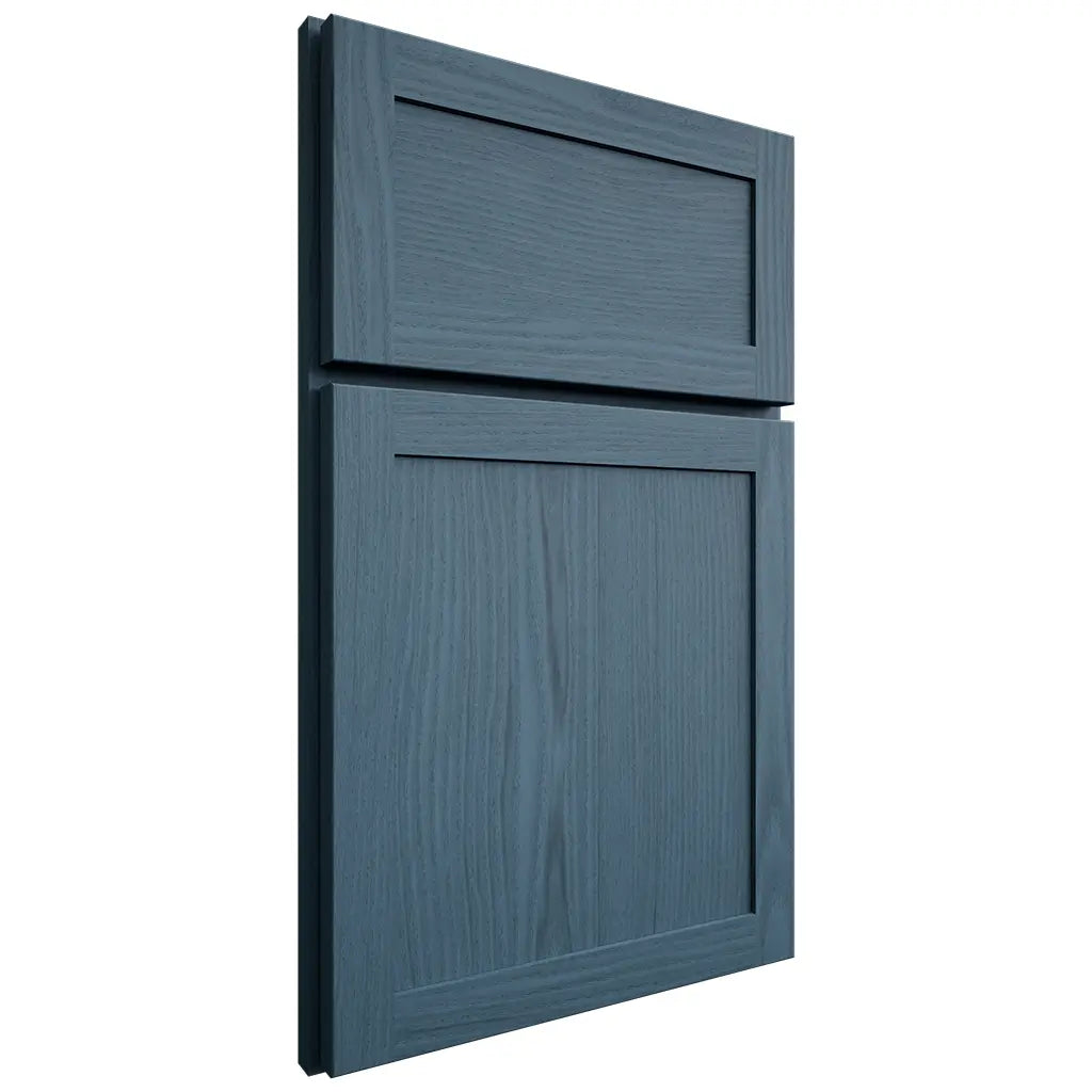 Shiloh Cabinetry Full Overlay Malibu White Oak Plain Cut Hudson Door