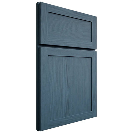 Shiloh Cabinetry Full Overlay Malibu White Oak Plain Cut Hudson Door