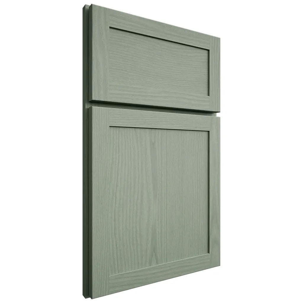 Shiloh Cabinetry Full Overlay Malibu White Oak Plain Cut Moss Door