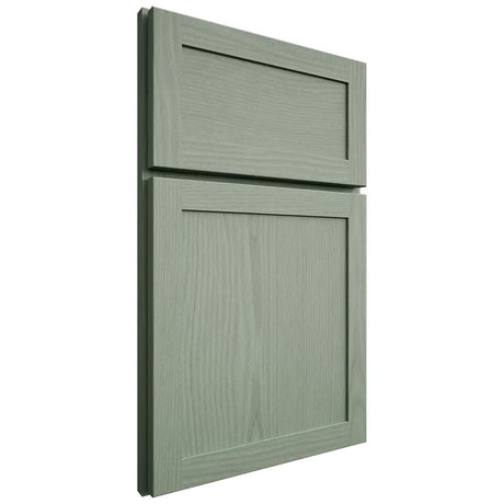 Shiloh Cabinetry Full Overlay Malibu White Oak Plain Cut Moss Door