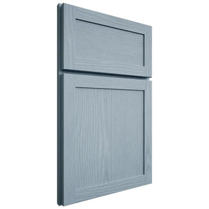 Shiloh Cabinetry Full Overlay Malibu White Oak Plain Cut Sky Door