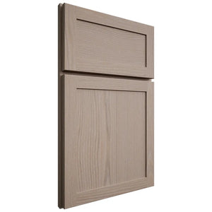 Shiloh Cabinetry Full Overlay Malibu White Oak Plain Cut Whitewash Door