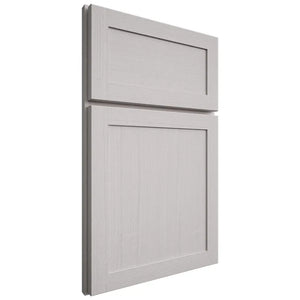 Shiloh Cabinetry Full Overlay Malibu White Oak Quarter Sawn Cotton Door