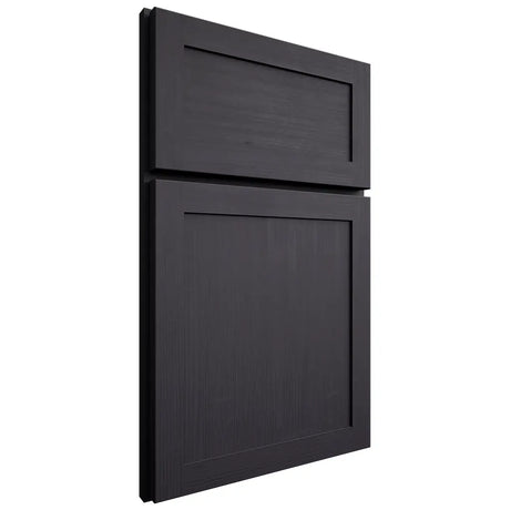 Shiloh Cabinetry Full Overlay Malibu White Oak Quarter Sawn Harbor Door