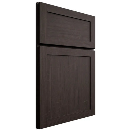 Shiloh Cabinetry Full Overlay Malibu White Oak Quarter Sawn Morel Door